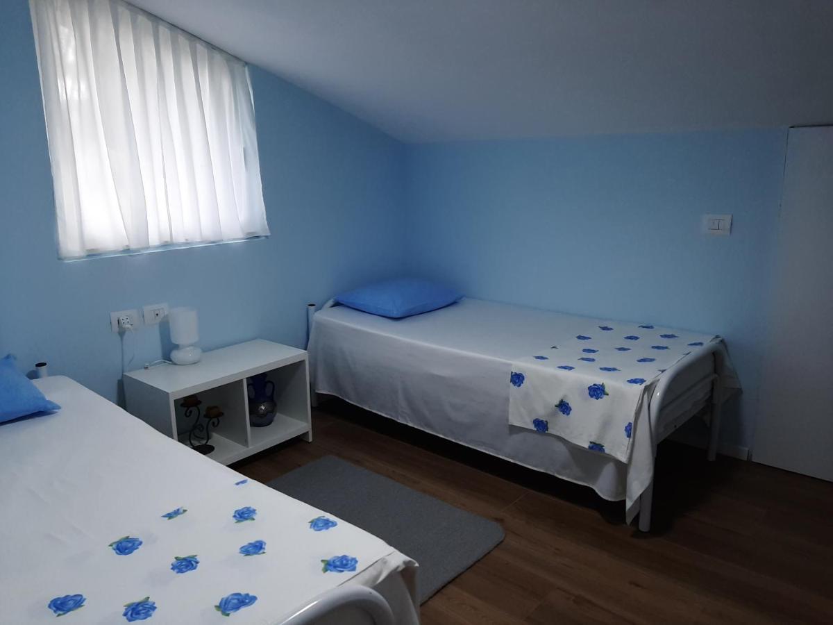 Villa Leyland Голем Экстерьер фото